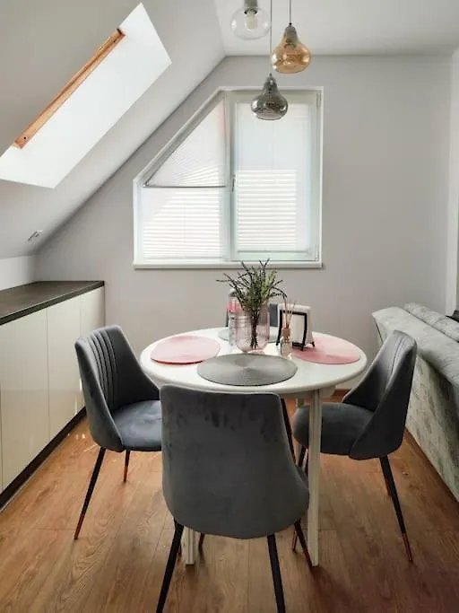 ~ Velvet ~ Central & Quiet Flat + Private Parking Varna Apartment